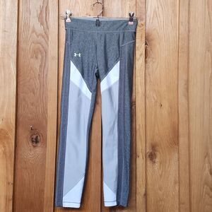 Under Armour Colorblock Yoga Activewear Capri Crop Leggings, XS, Grey & White